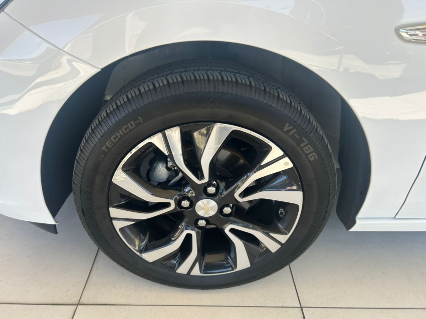 chevrolet onix 1.0 turbo flex plus premier automatico 4p 20231