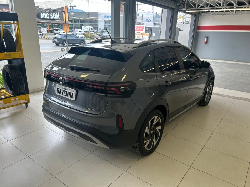 volkswagen nivus 1.0 200 tsi total flex highline automatico 4p 20256