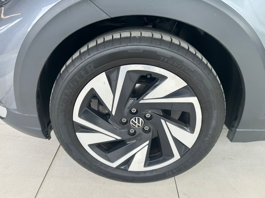 volkswagen nivus 1.0 200 tsi total flex highline automatico 4p 20251