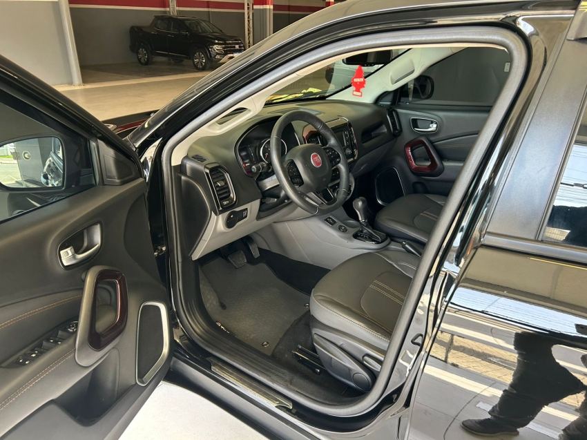 fiat toro 1.8 16v evo flex freedom at6 4p automatico 20187