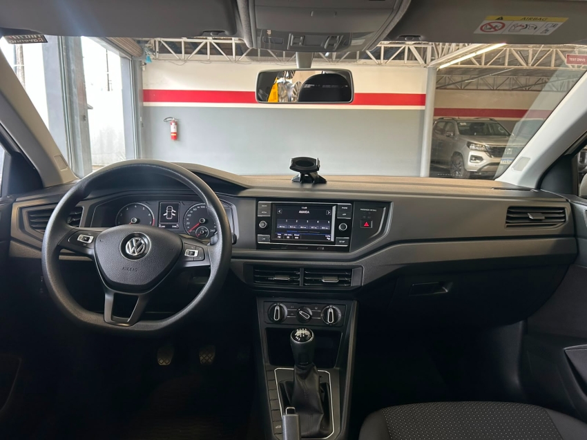 volkswagen polo 1.0 mpi total flex manual 4p 202010