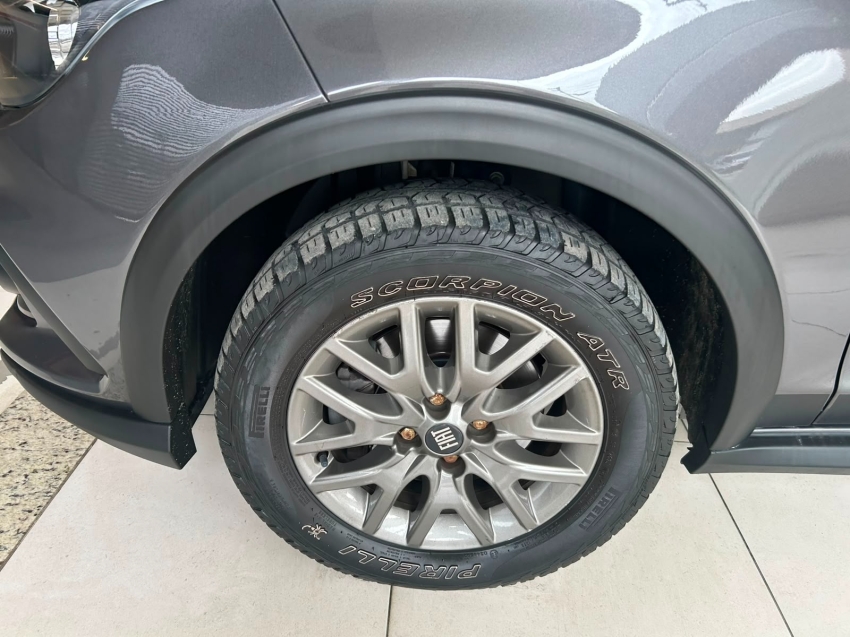 fiat argo 1.8 e.torq flex trekking at6 1.3 4p automatico 20211