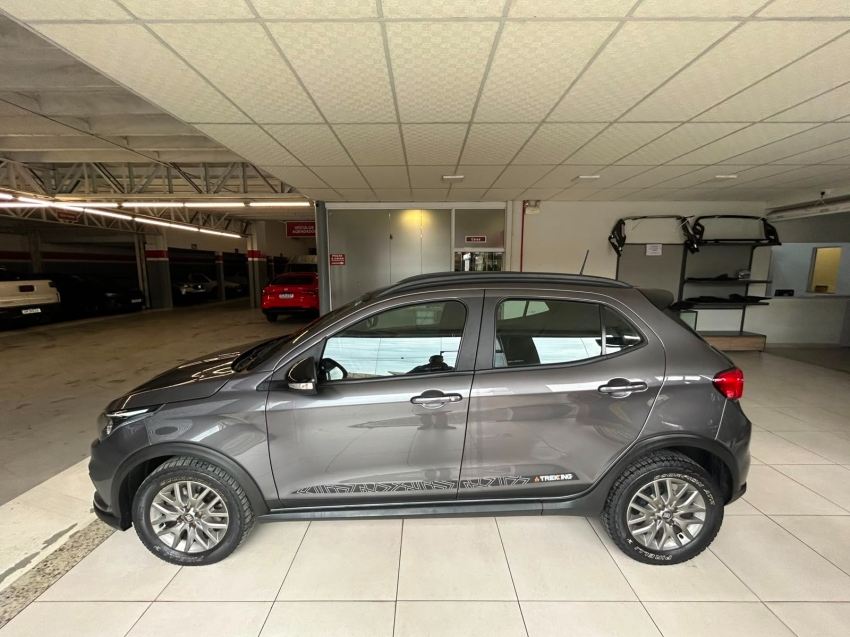 fiat argo 1.8 e.torq flex trekking at6 1.3 4p automatico 20213