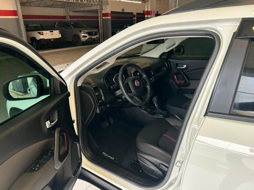 fiat toro 1.8 16v evo flex freedom at6 4p automatico 20217