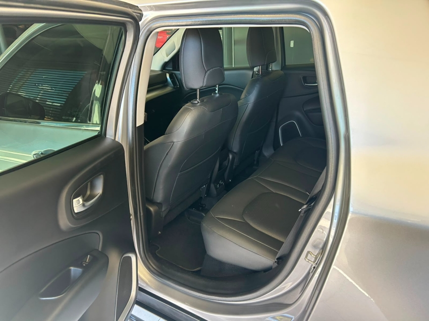 fiat toro 1.3 turbo 270 flex volcano at6 4p automatico 20227
