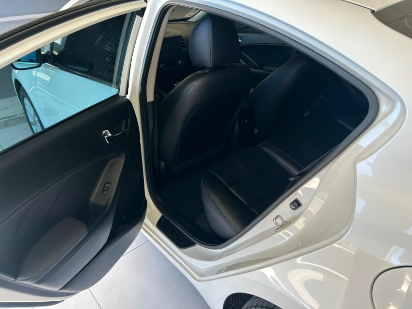 kia cerato 1.6 sx 16v flex 4p automatico 20198