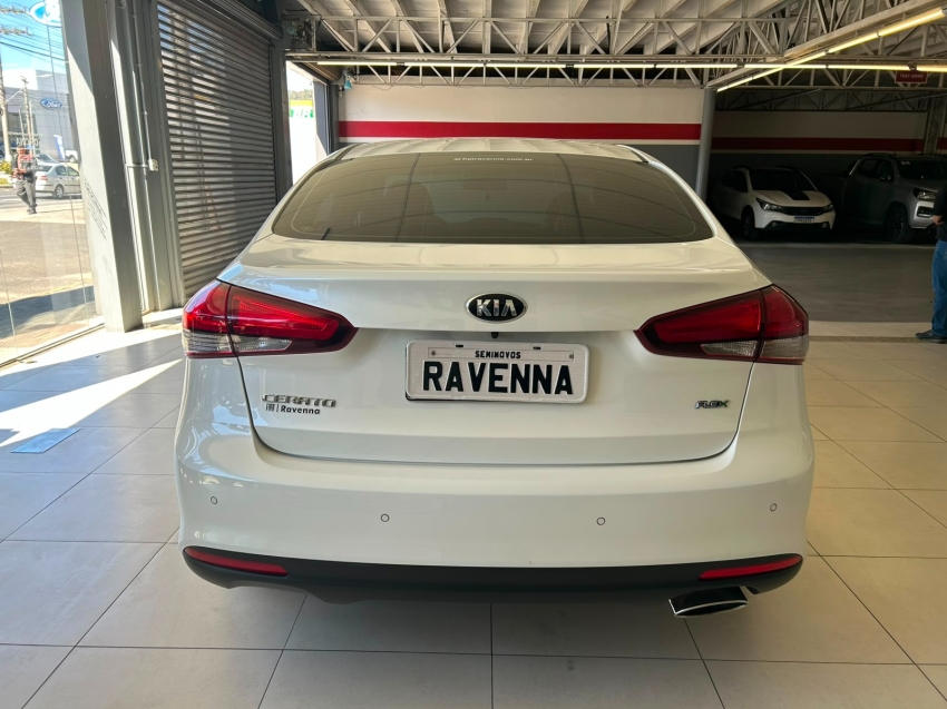 kia cerato 1.6 sx 16v flex 4p automatico 20195