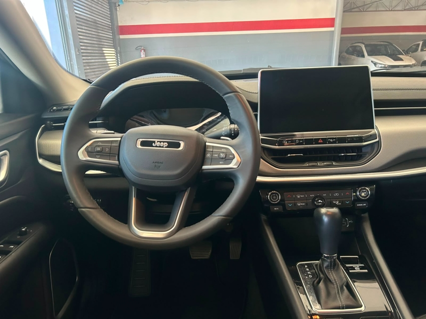 jeep compass 1.3 t270 turbo flex longitude at6 4p automatico 202211