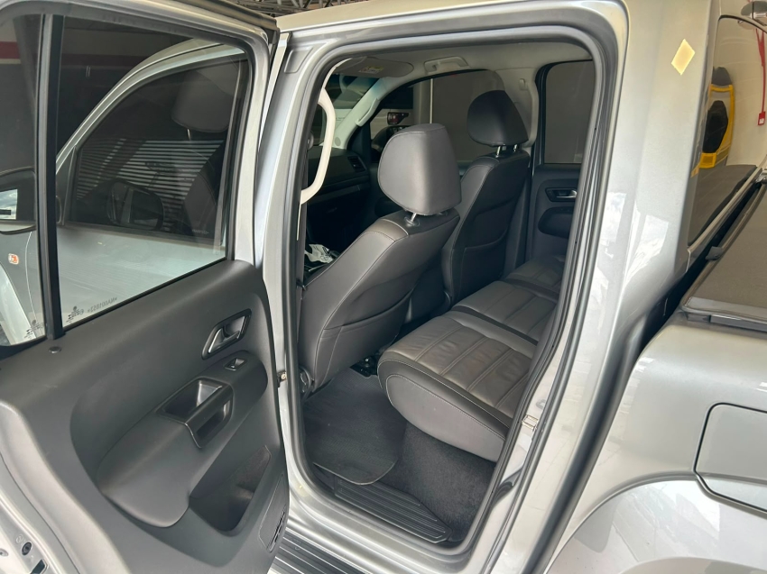 volkswagen amarok 2.0 comfortline 4x4 cd 16v turbo intercooler diesel 4p automatico 20228