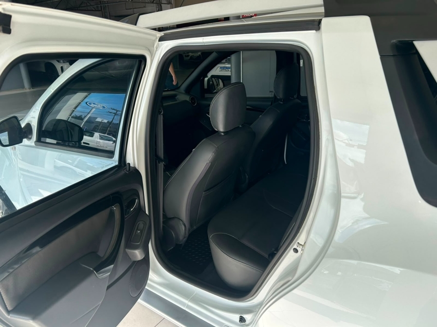 renault duster oroch 1.6 16v flex dynamique 4p manual 20178