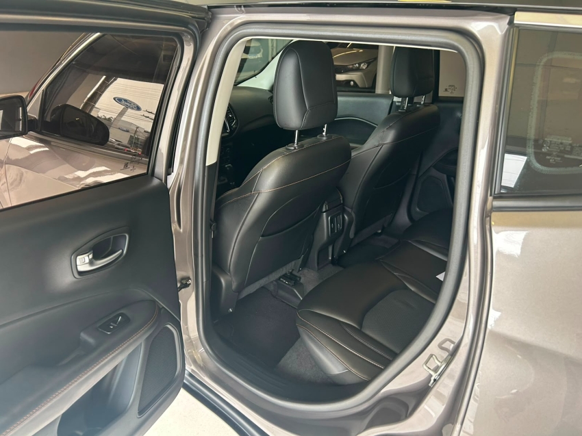 jeep compass 2.0 16v flex limited automatico 4p 20218
