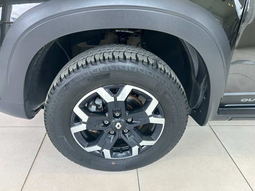 renault oroch 1.3 tce flex outsider x-tronic 4p automatico 20241