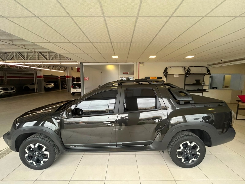 renault oroch 1.3 tce flex outsider x-tronic 4p automatico 20243