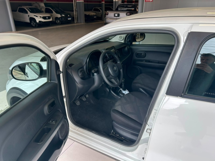 fiat mobi 1.0 evo flex like. manual 4p 20237