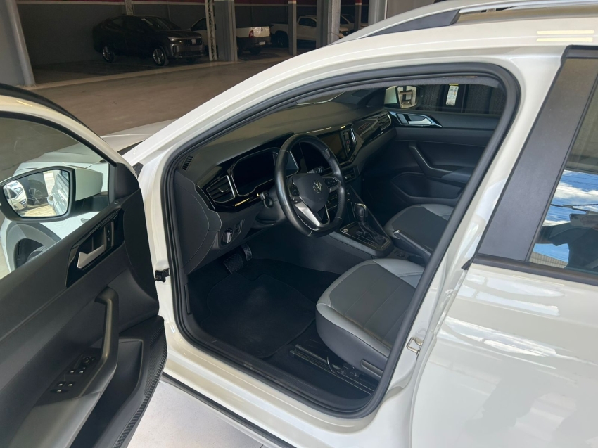 volkswagen nivus 1.0 200 tsi total flex highline automatico 4p 20217