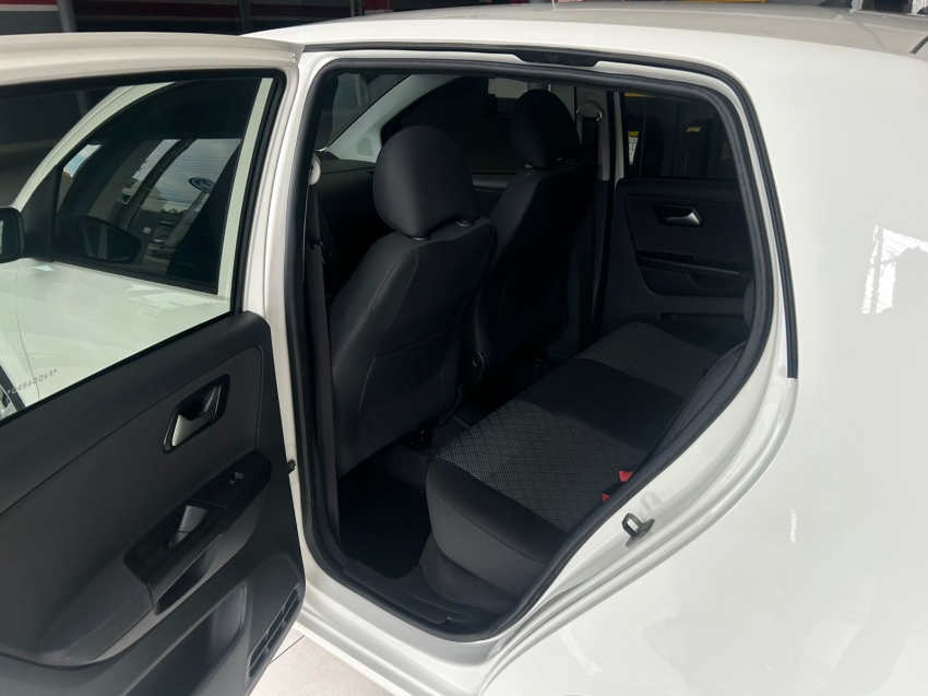 volkswagen fox 1.0 mi trendline 8v flex 4p manual 20158