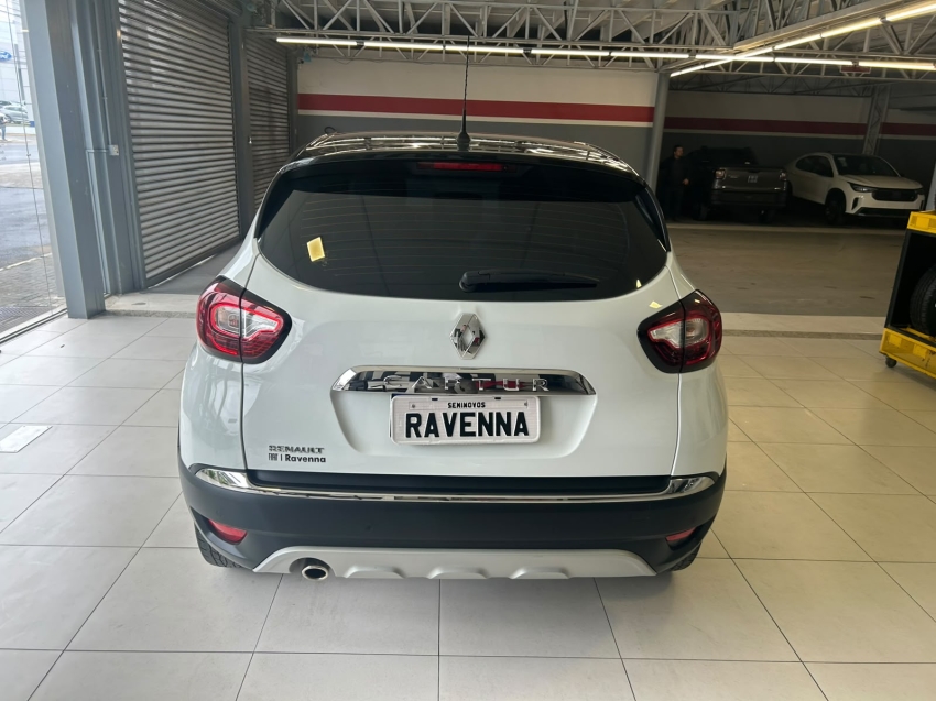 renault captur 1.6 16v sce flex intense x-tronic 4p automatico 20215