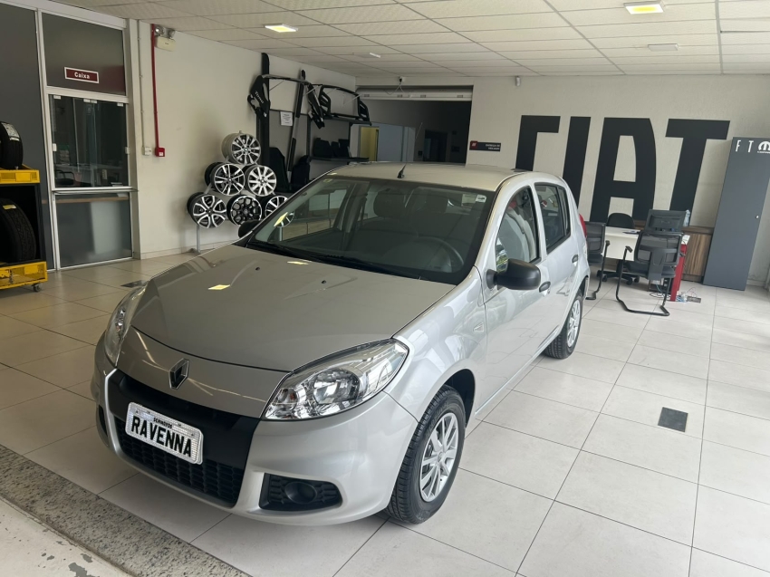 renault sandero 1.0 authentique 16v flex 4p manual 20132