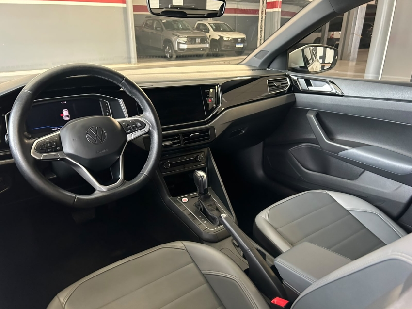 volkswagen nivus 1.0 200 tsi total flex highline automatico 4p 202110