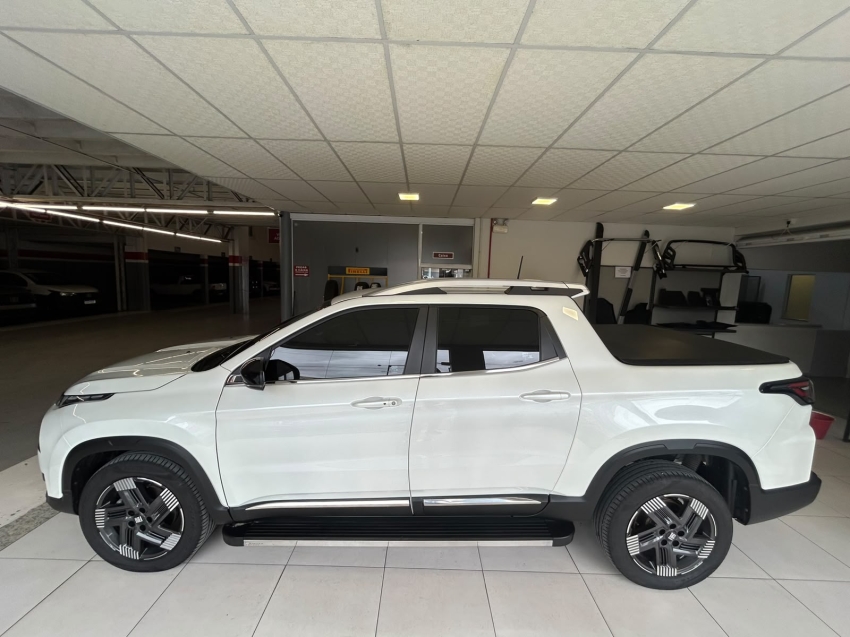 fiat toro 1.3 turbo 270 flex volcano at6 4p automatico 20263