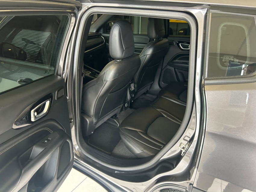 jeep compass 1.3 t270 turbo flex longitude at6 4p automatico 20228