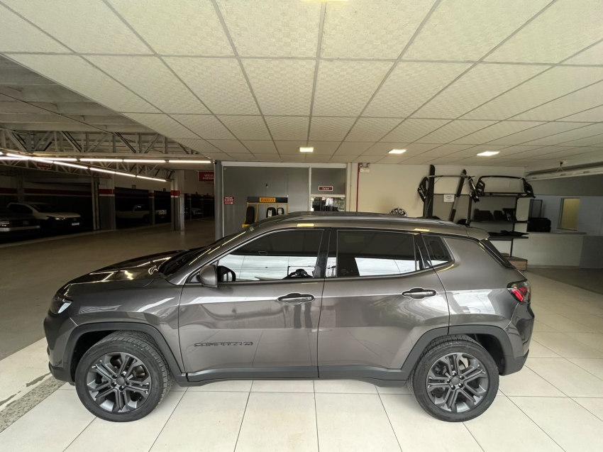 jeep compass 1.3 t270 turbo flex longitude at6 4p automatico 20223