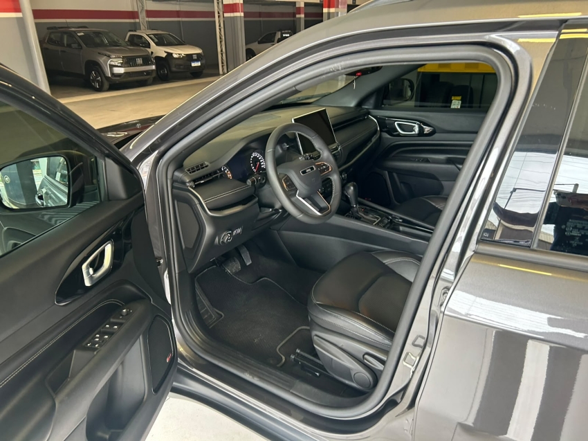 jeep compass 1.3 t270 turbo flex longitude at6 4p automatico 20227