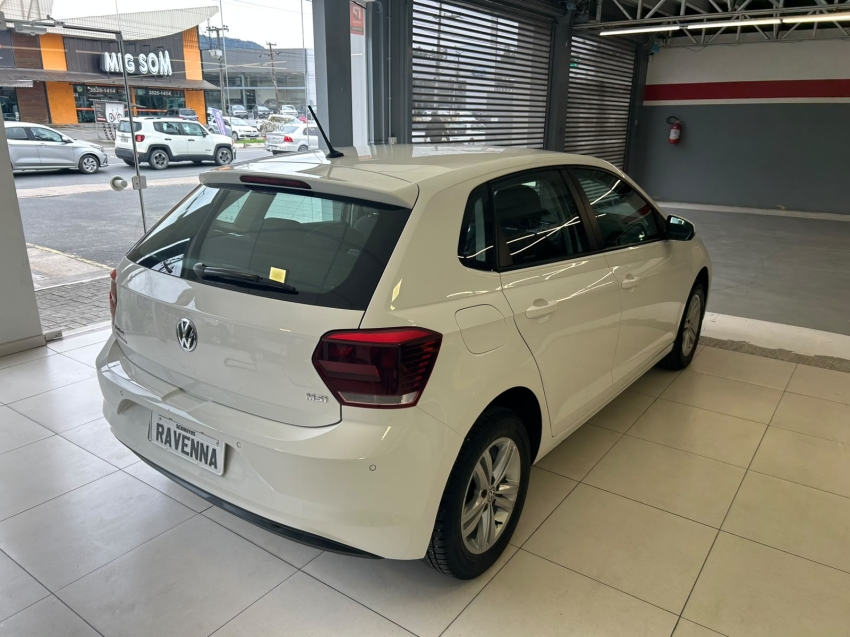 volkswagen polo 1.6 msi total flex manual 4p 20206