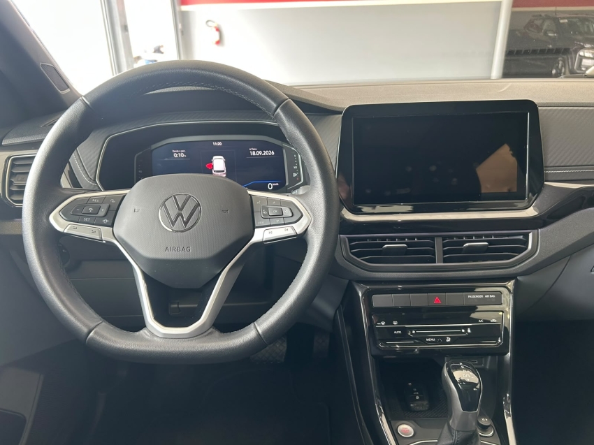 volkswagen t-cross 1.0 200 tsi total flex comfortline automatico 4p 202510