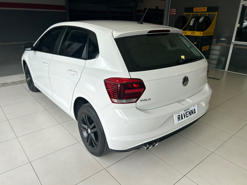 volkswagen polo 1.0 mpi total flex manual 4p 20183
