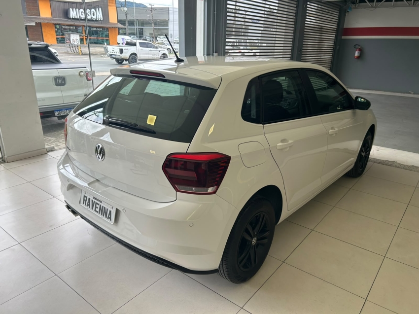 volkswagen polo 1.0 mpi total flex manual 4p 20185