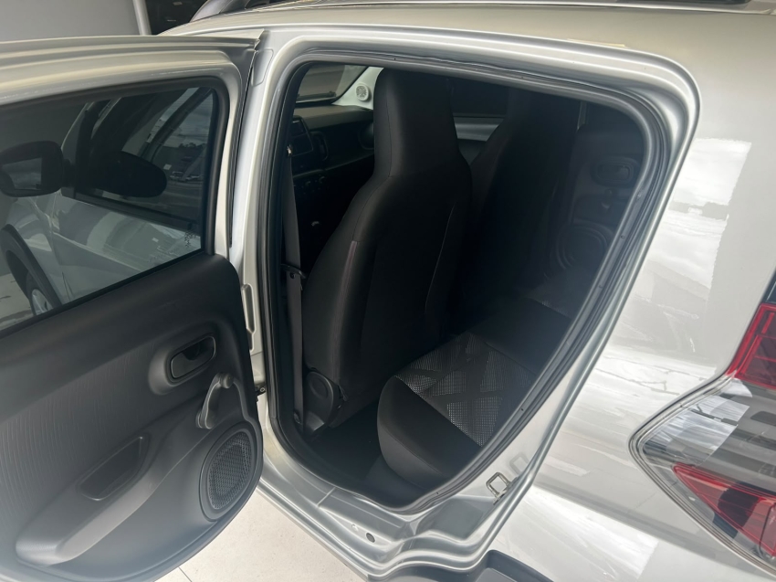 fiat mobi 1.0 evo flex like. manual 4p 20218