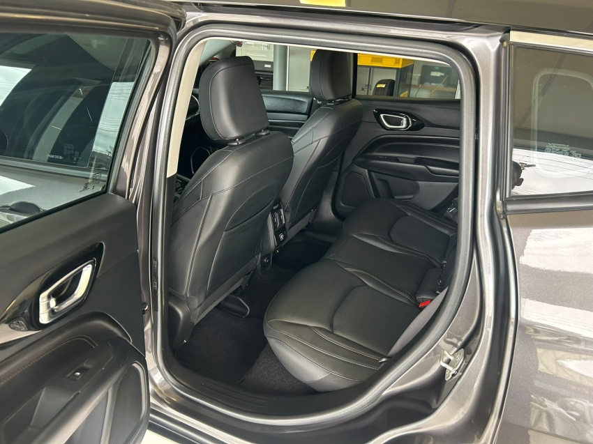 jeep compass 1.3 t270 turbo flex limited at6 4p automatico 20238