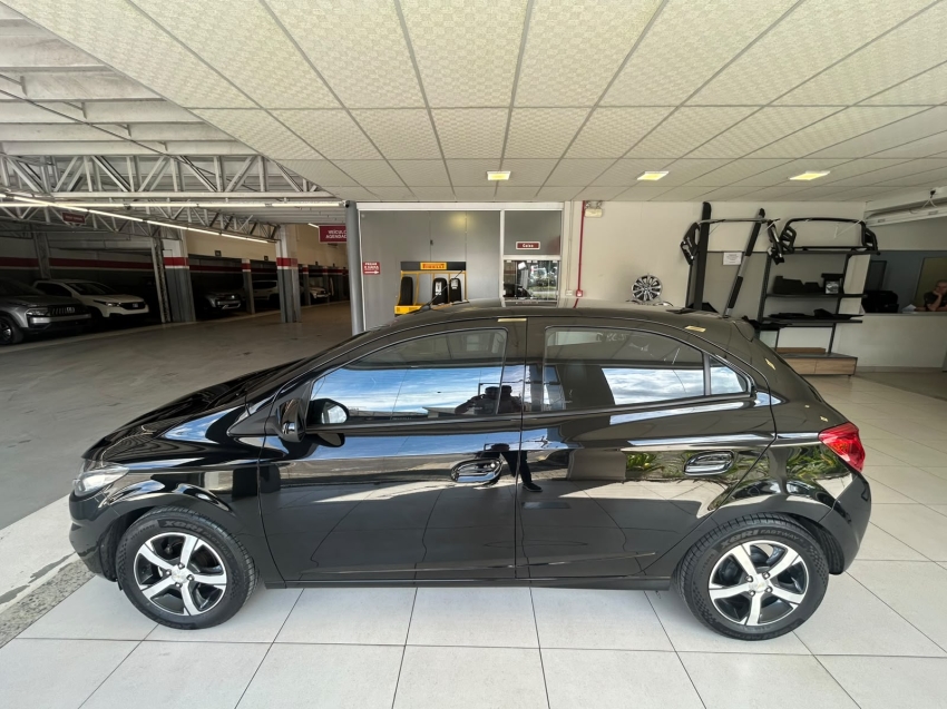 chevrolet onix 1.4 mpfi ltz 8v flex 4p manual 20193