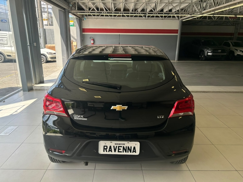 chevrolet onix 1.4 mpfi ltz 8v flex 4p manual 20195