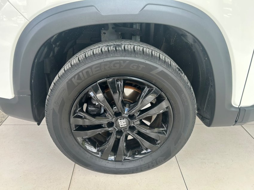 fiat toro 1.3 turbo 270 flex freedom at6 4p automatico 20251