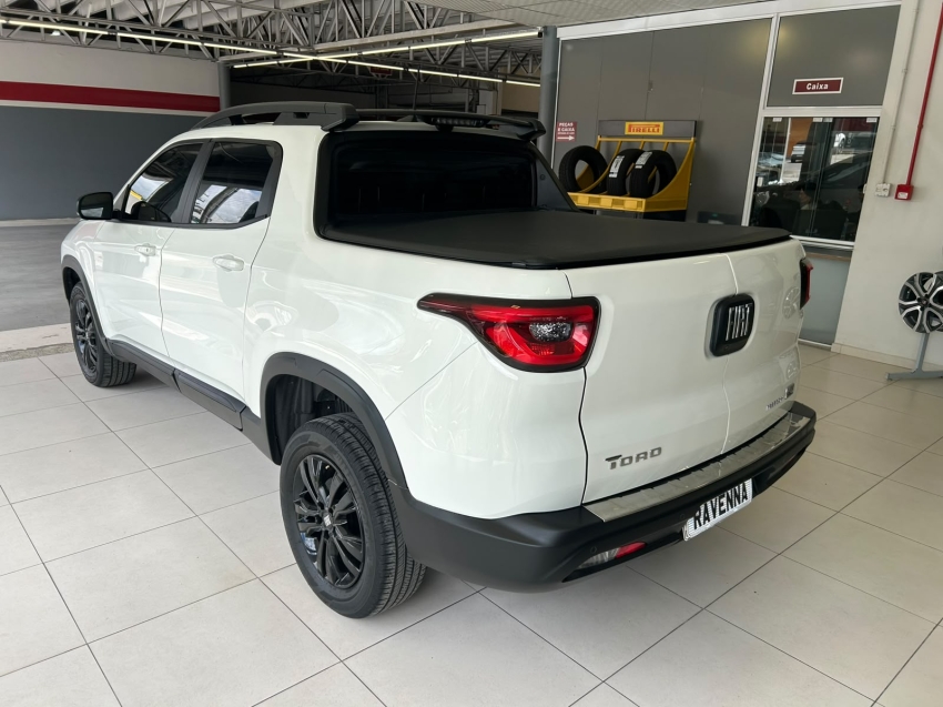 fiat toro 1.3 turbo 270 flex freedom at6 4p automatico 20254