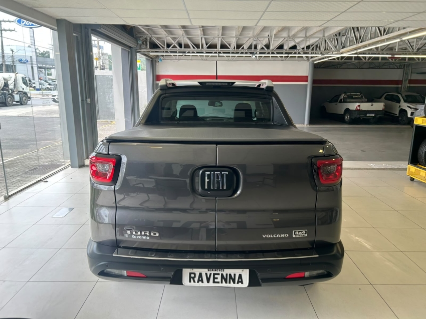 fiat toro 2.0 16v turbo diesel volcano 4wd at9 4p automatico 20254