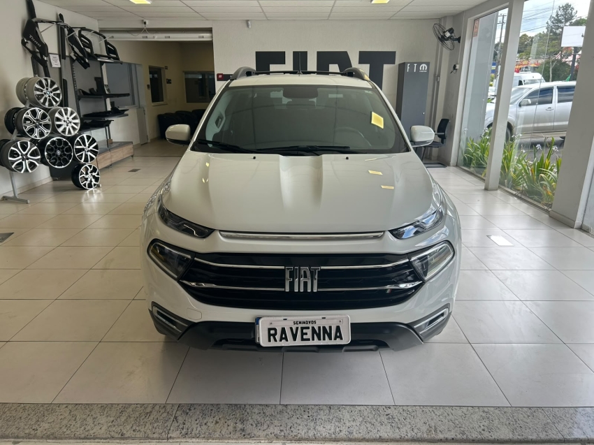 fiat toro 1.3 turbo 270 flex freedom at6 4p automatico 2023