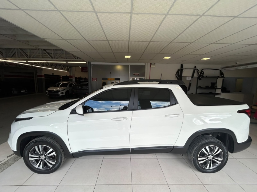 fiat toro 1.3 turbo 270 flex freedom at6 4p automatico 20233