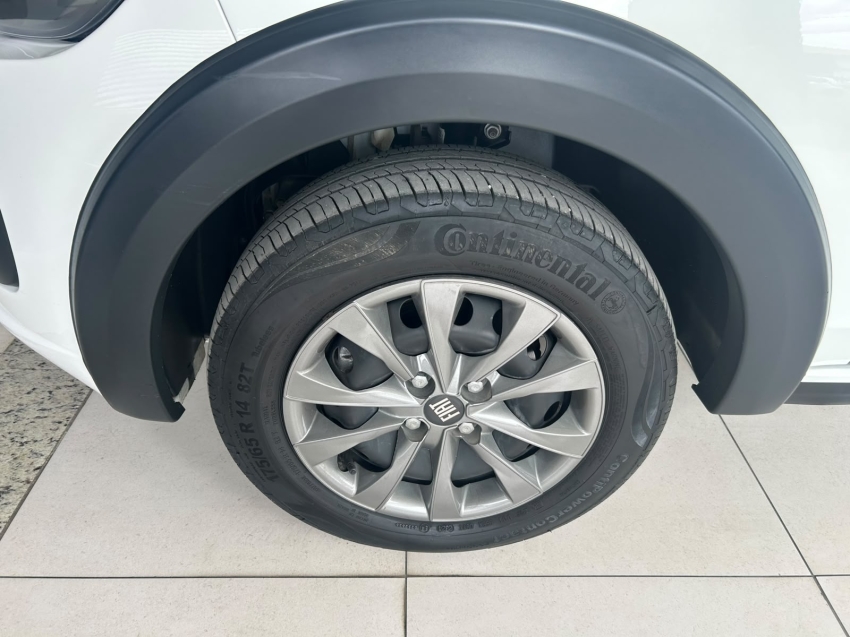 fiat mobi 1.0 firefly flex trekking manual 4p 20251