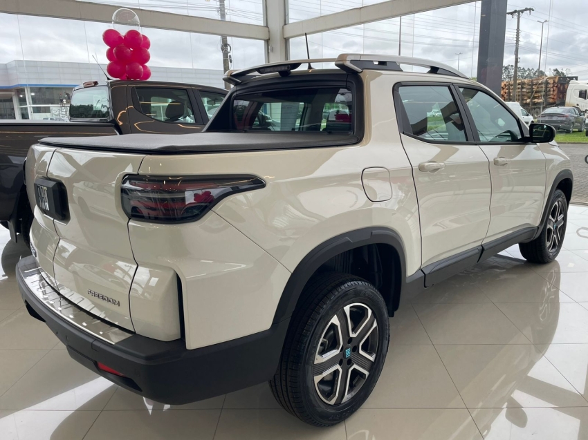 fiat toro 1.3 turbo 270 flex freedom at6 4p automatico 20263