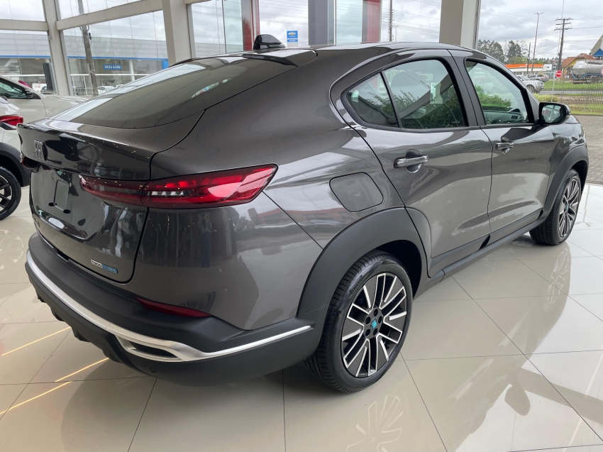 fiat fastback 1.0 turbo 200 hybrid audace cvt flex 4p automatico 2026 fiat fastback 1.0 turbo 200 hybrid audace cvt flex 4p automatico 2026