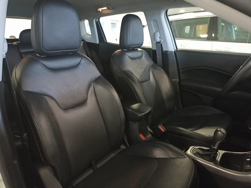 jeep compass 2.0 16v flex longitude automatico 4p 2019 jeep compass 2.0 16v flex longitude automatico 4p 2019