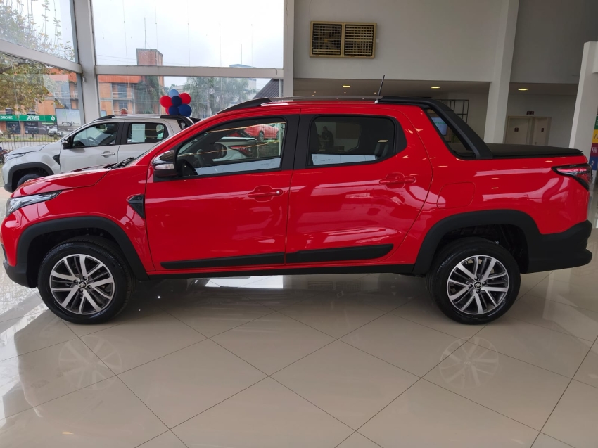 fiat strada 1.3 firefly flex volcano cd cvt 4p automatico 2025 fiat strada 1.3 firefly flex volcano cd cvt 4p automatico 2025