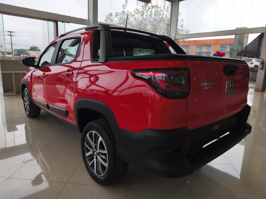 fiat strada 1.3 firefly flex volcano cd cvt 4p automatico 2025 fiat strada 1.3 firefly flex volcano cd cvt 4p automatico 2025