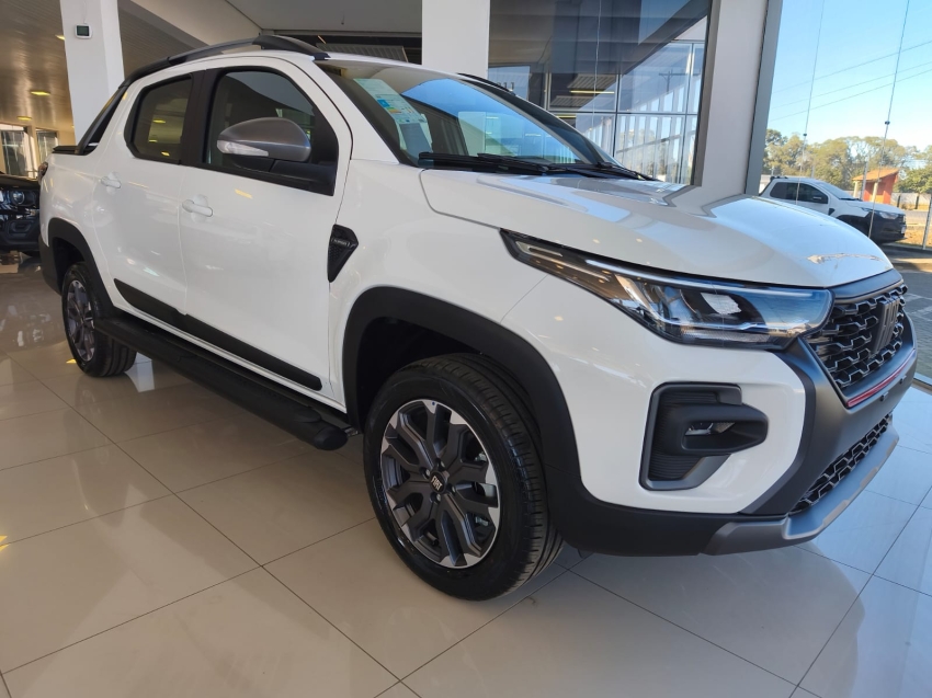 fiat strada 1.0 turbo 200 flex ultra cd cvt 4p automatico 2025 fiat strada 1.0 turbo 200 flex ultra cd cvt 4p automatico 2025