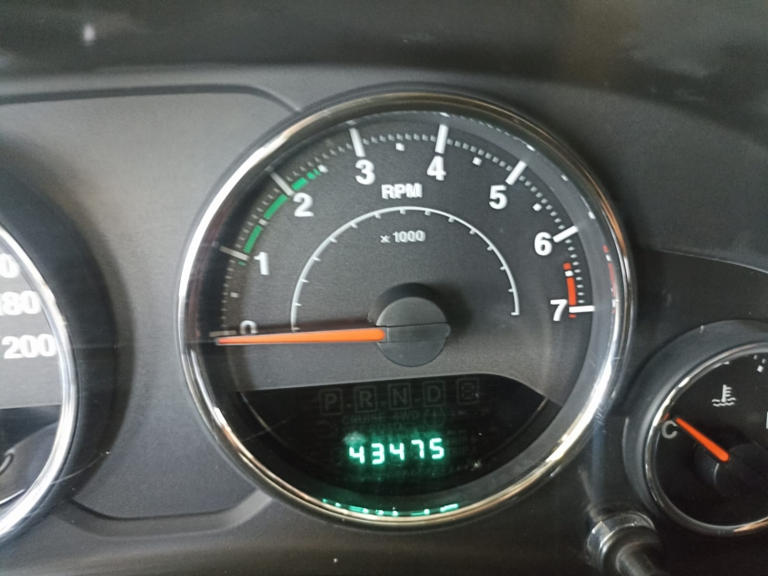 jeep wrangler 3.6 sport 4x4 v6 12v gasolina 2p automatico 3.2 201312