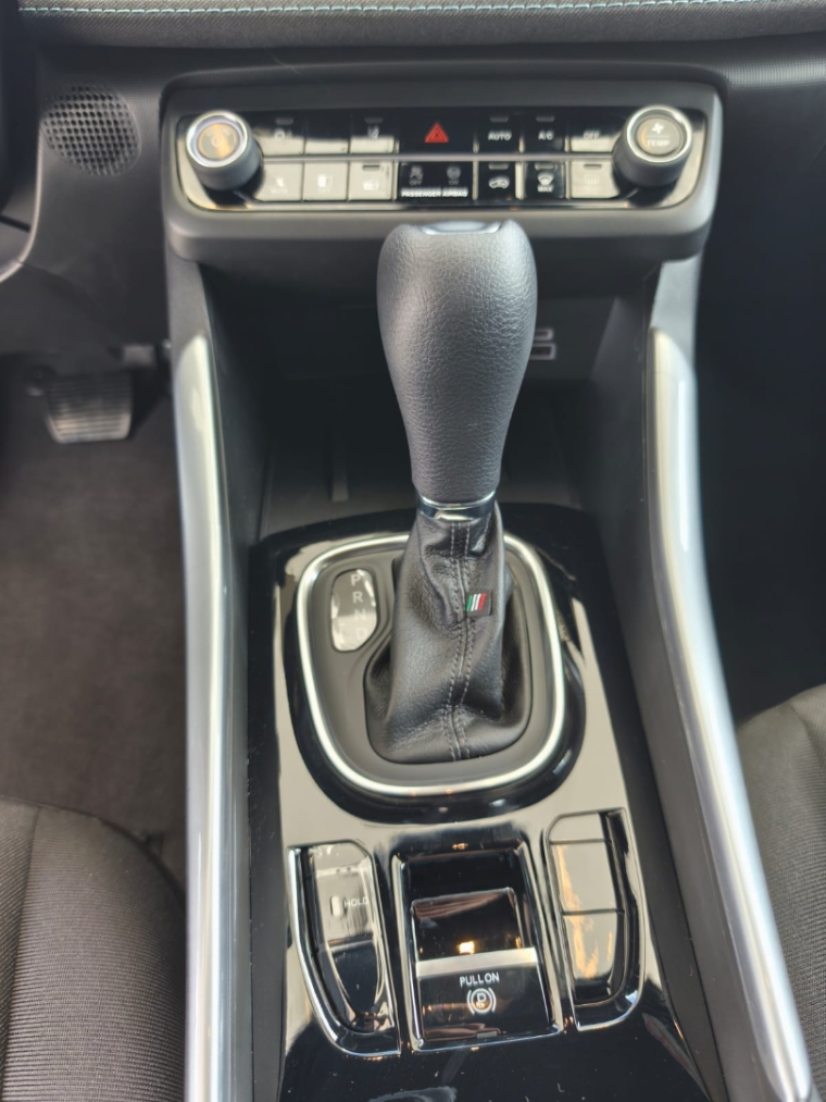 fiat fastback 1.0 turbo 200 hybrid audace cvt flex 4p automatico 2026