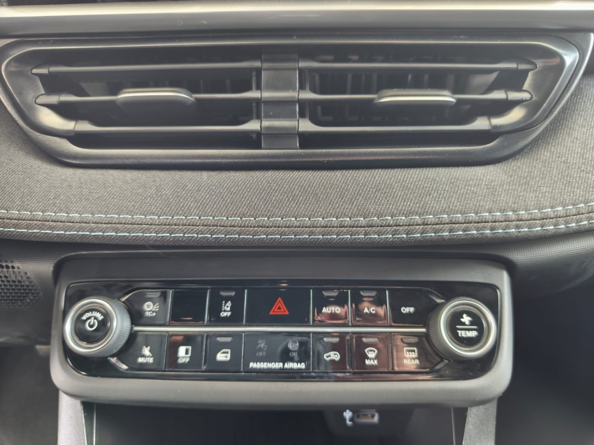 fiat fastback 1.0 turbo 200 hybrid audace cvt flex 4p automatico 2026